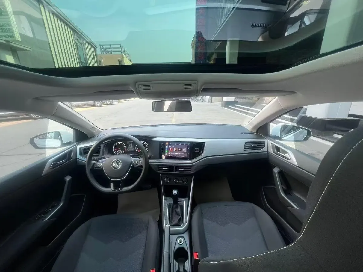 2023 Volkswagen Polo 1.5L 113HP L4 6AT,autocango,china used car exporter,china ev exporter,chinese used car exporter,chinese used ev exporter