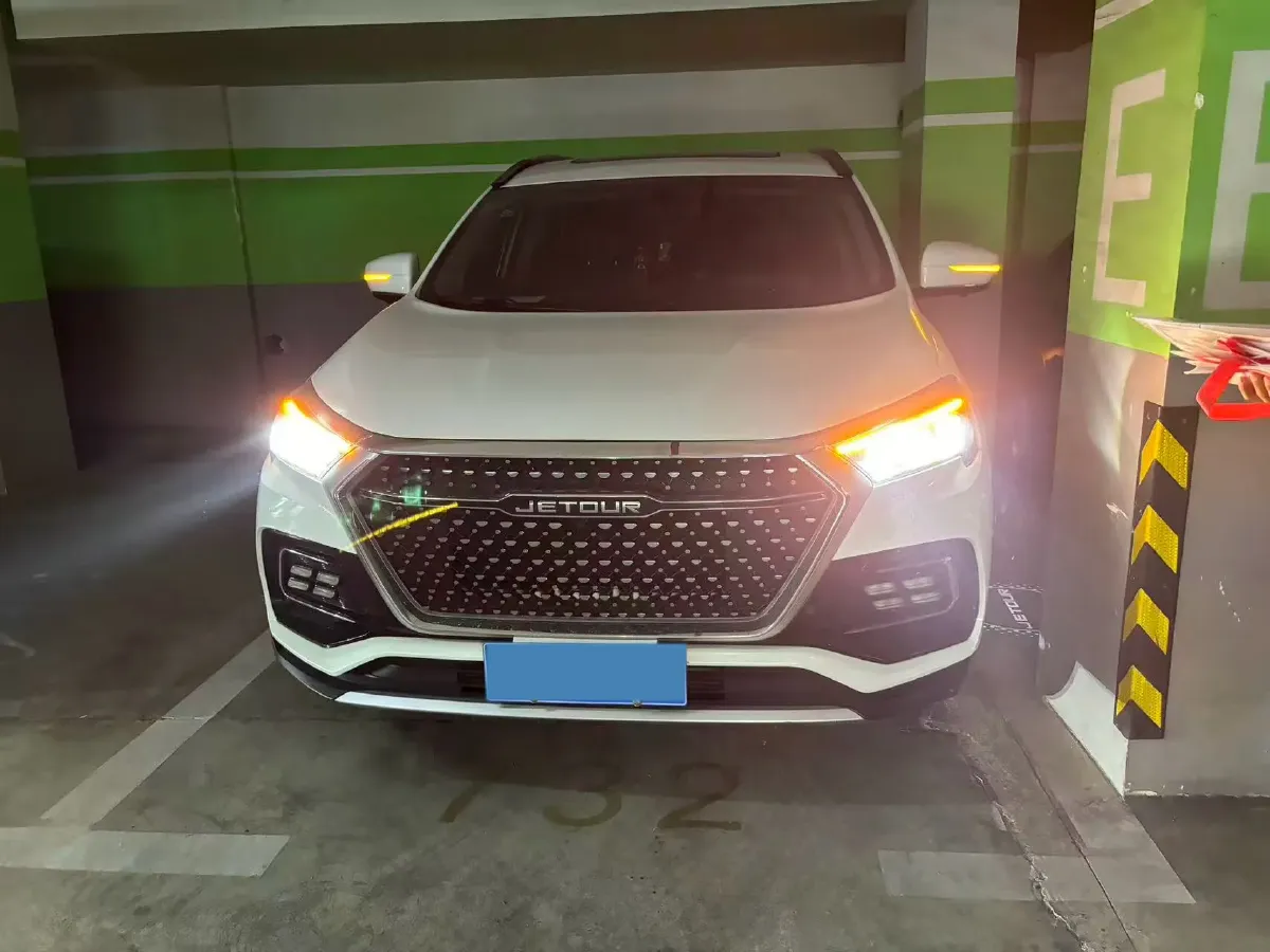 2020 Jetour X95 1.6T 197HP L4 7DCT,autocango,china used car exporter,china ev exporter,chinese used car exporter,chinese used ev exporter