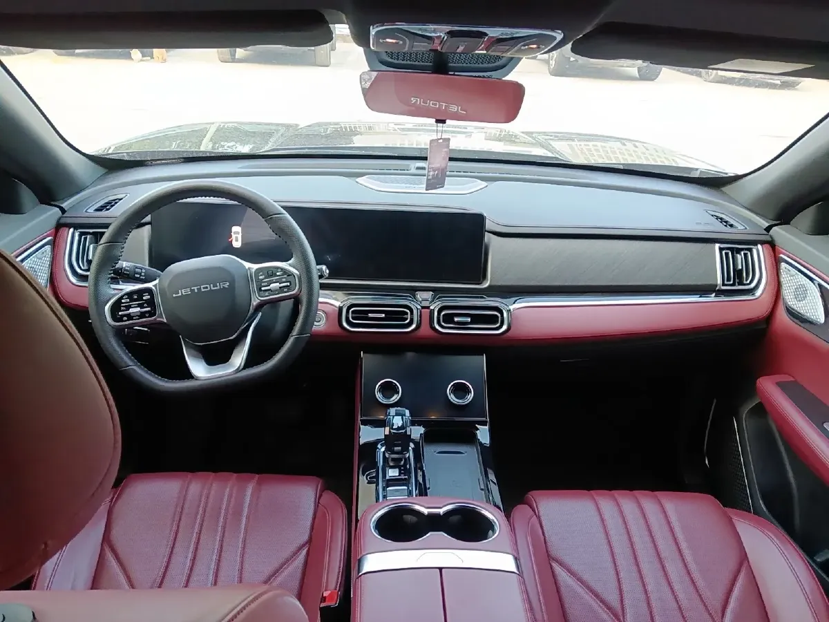 2025 Jetour X70 Plus 1.5T 184HP L4 7DCT,autocango,china used car exporter,china ev exporter,chinese used car exporter,chinese used ev exporter