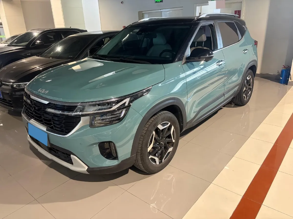 2023 Kia Seltos 1.5L 115HP L4 CVT,autocango,china used car exporter,china ev exporter,chinese used car exporter,chinese used ev exporter
