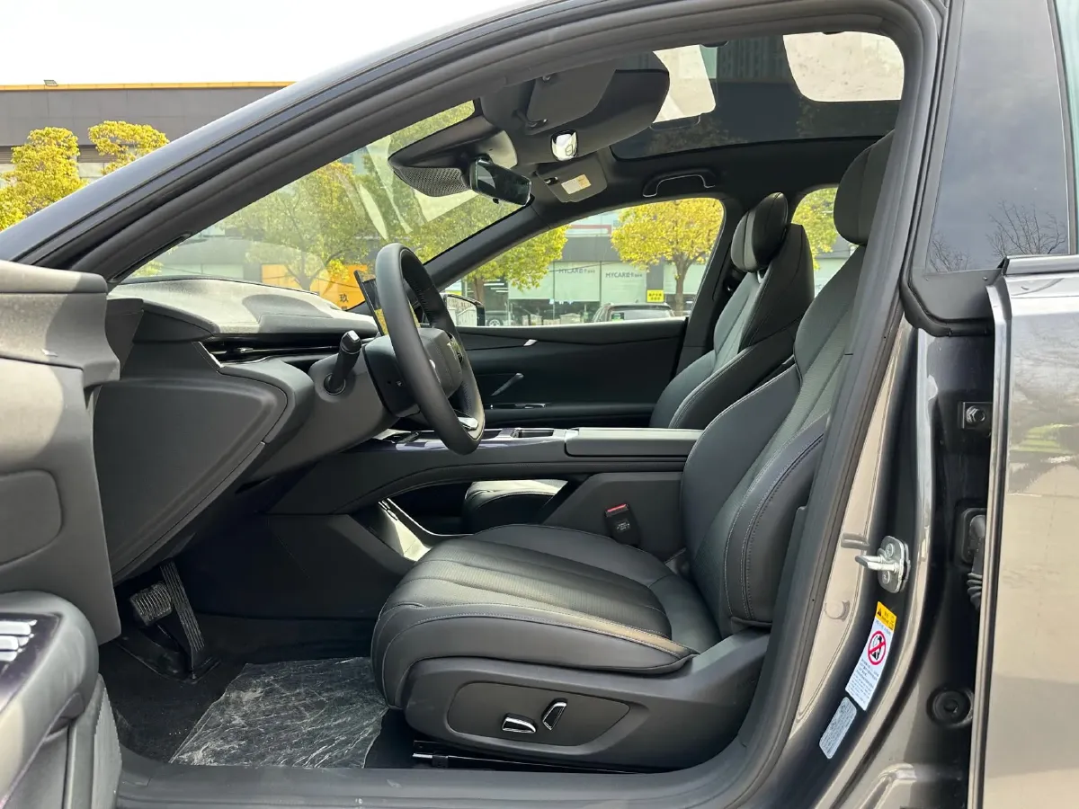 2026 Deepal L07 BEV,autocango,china used car exporter,china ev exporter,chinese used car exporter,chinese used ev exporter