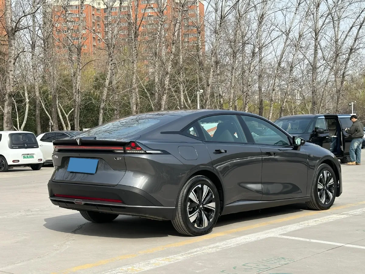 2026 Deepal L07 BEV,autocango,china used car exporter,china ev exporter,chinese used car exporter,chinese used ev exporter