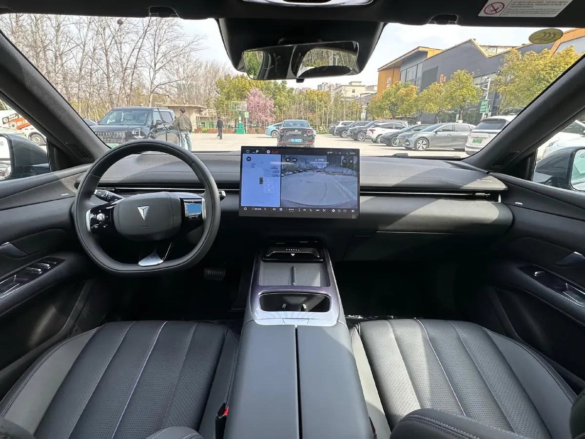 2026 Deepal L07 BEV,autocango,china used car exporter,china ev exporter,chinese used car exporter,chinese used ev exporter