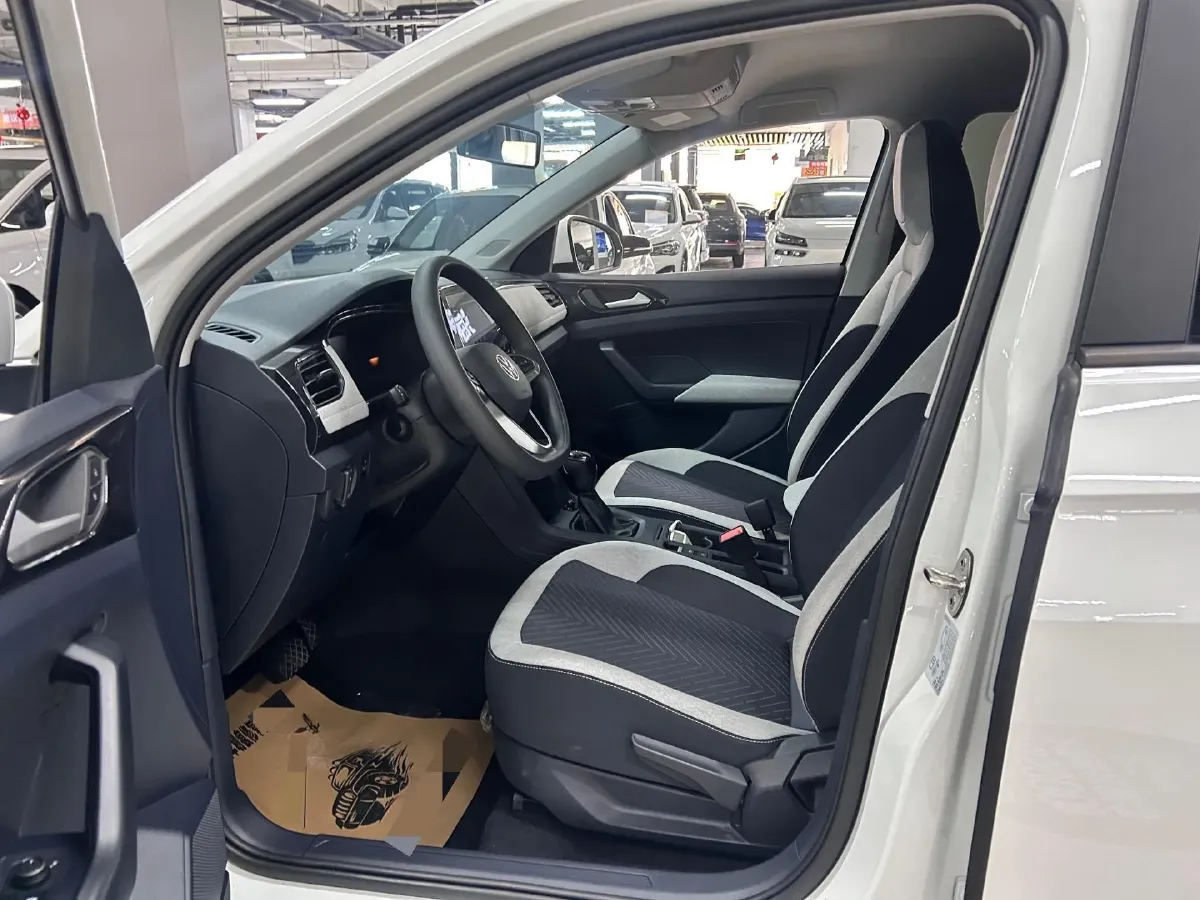 2025 Volkswagen Tharu 1.5L 110HP L4 6AT,autocango,china used car exporter,china ev exporter,chinese used car exporter,chinese used ev exporter