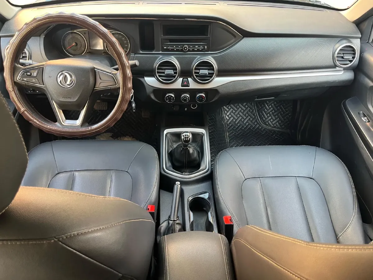 2021 Dongfeng RuiQi 2.4T 165HP L4 5MT,autocango,china used car exporter,china ev exporter,chinese used car exporter,chinese used ev exporter