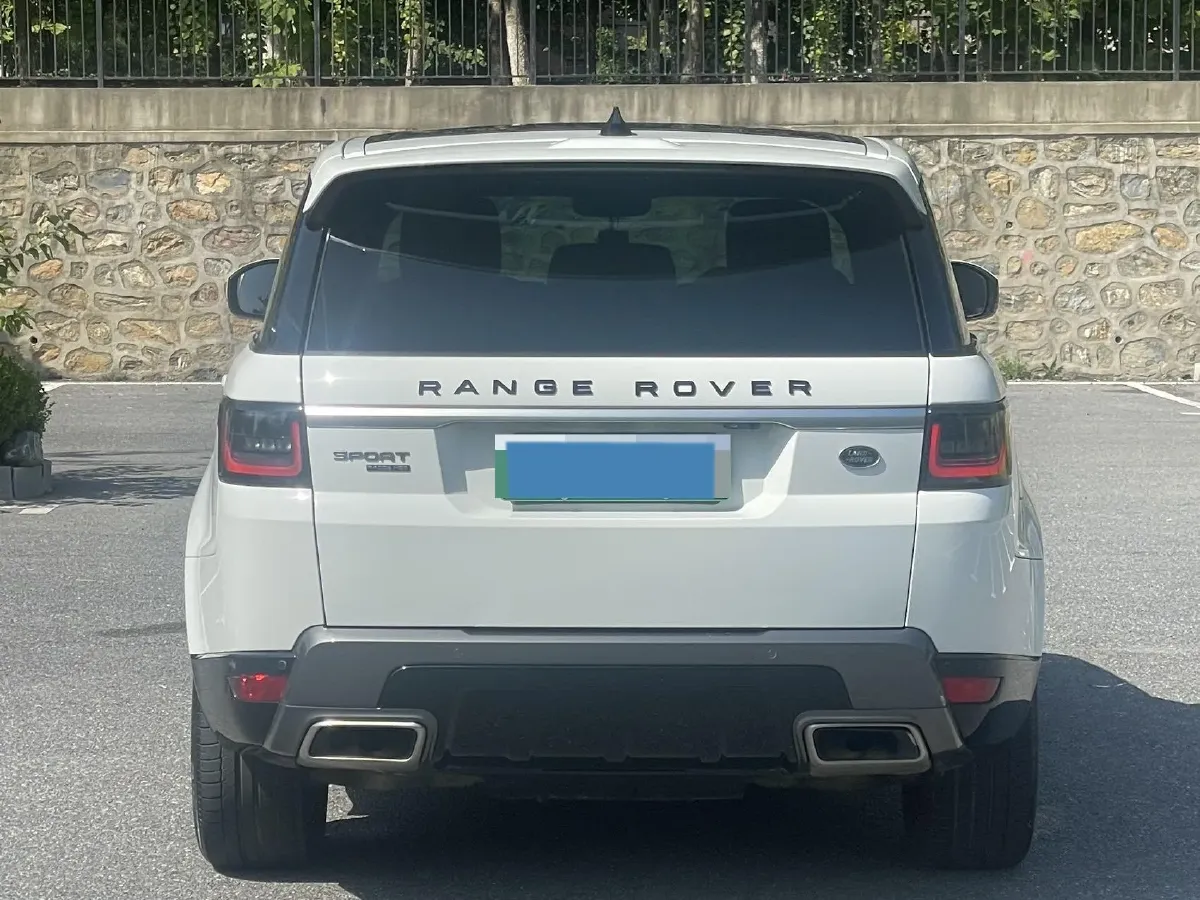 2018 Land Rover Range Rover Sport 2.0T 300HP L4 8AT PHEV 13.1KWH,autocango,china used car exporter,china ev exporter,chinese used car exporter,chinese used ev exporter