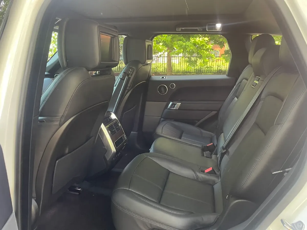 2018 Land Rover Range Rover Sport 2.0T 300HP L4 8AT PHEV 13.1KWH,autocango,china used car exporter,china ev exporter,chinese used car exporter,chinese used ev exporter