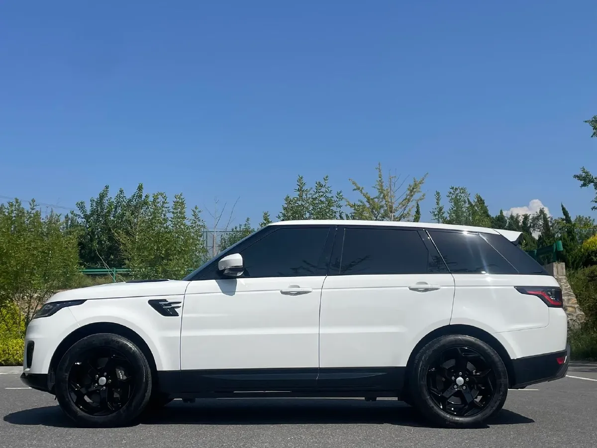 2018 Land Rover Range Rover Sport 2.0T 300HP L4 8AT PHEV 13.1KWH,autocango,china used car exporter,china ev exporter,chinese used car exporter,chinese used ev exporter