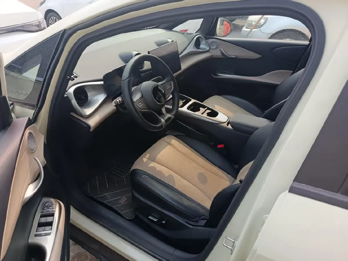 2025 BYD Dolphin BEV 45.12KWH,autocango,china used car exporter,china ev exporter,chinese used car exporter,chinese used ev exporter