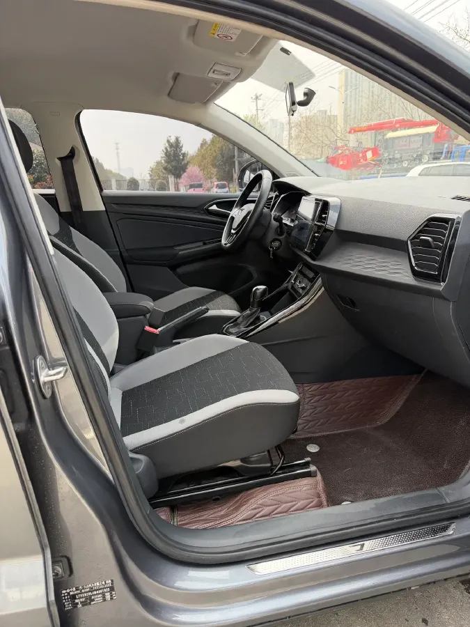 2022 Jetta VS5 1.4T 150HP L4 6AT,autocango,china used car exporter,china ev exporter,chinese used car exporter,chinese used ev exporter