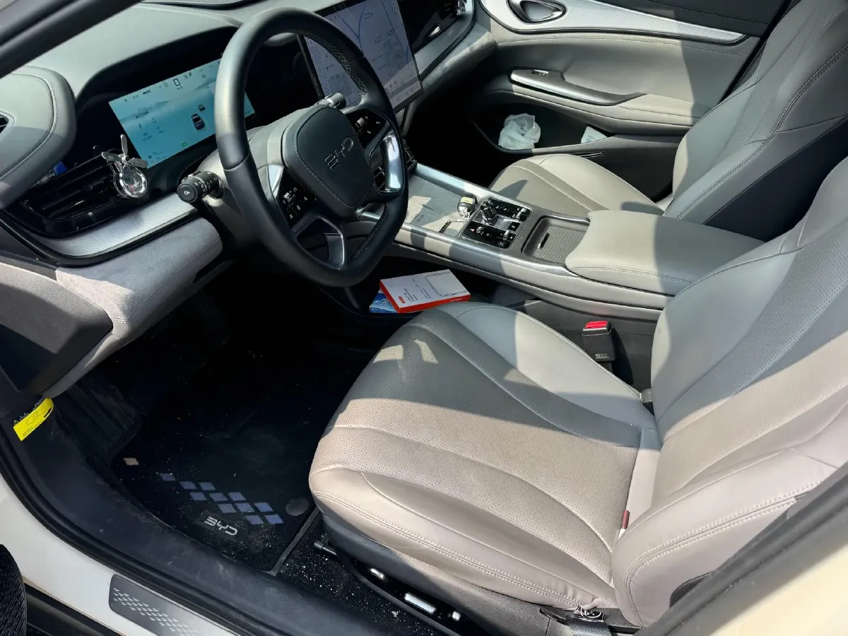 2025 BYD Seal07 DM-i 1.5L 101HP L4 E-CVT PHEV 17.6KWH,autocango,china used car exporter,china ev exporter,chinese used car exporter,chinese used ev exporter