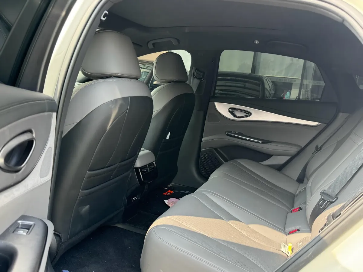 2025 BYD Seal07 DM-i 1.5L 101HP L4 E-CVT PHEV 17.6KWH,autocango,china used car exporter,china ev exporter,chinese used car exporter,chinese used ev exporter