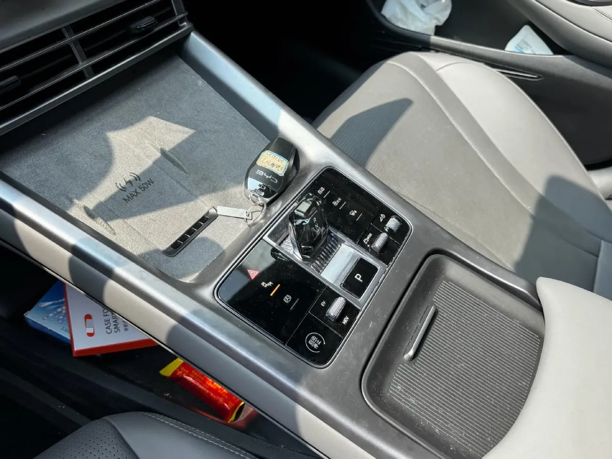 2025 BYD Seal07 DM-i 1.5L 101HP L4 E-CVT PHEV 17.6KWH,autocango,china used car exporter,china ev exporter,chinese used car exporter,chinese used ev exporter