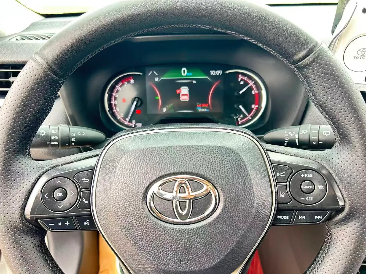 2022 Toyota RAV4 2.0L 171HP L4 CVT,autocango,china used car exporter,china ev exporter,chinese used car exporter,chinese used ev exporter