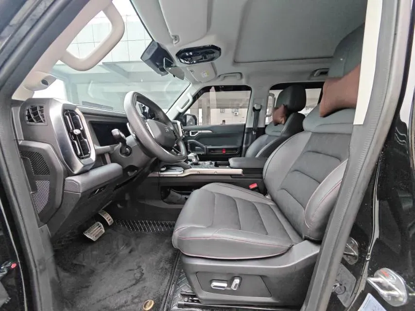 2024 Jetour Traveller 2.0T 254HP L4 7DCT,autocango,china used car exporter,china ev exporter,chinese used car exporter,chinese used ev exporter