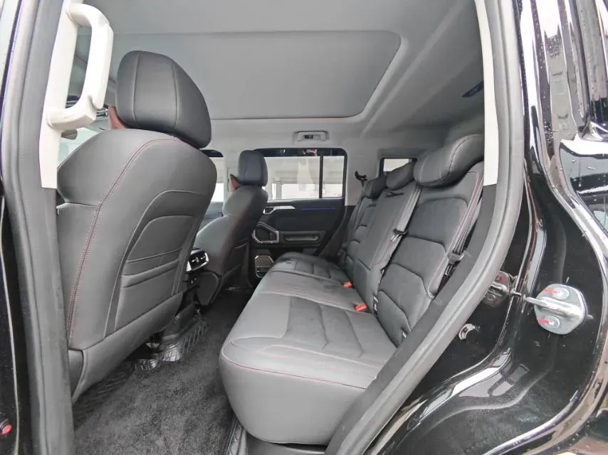 2024 Jetour Traveller 2.0T 254HP L4 7DCT,autocango,china used car exporter,china ev exporter,chinese used car exporter,chinese used ev exporter