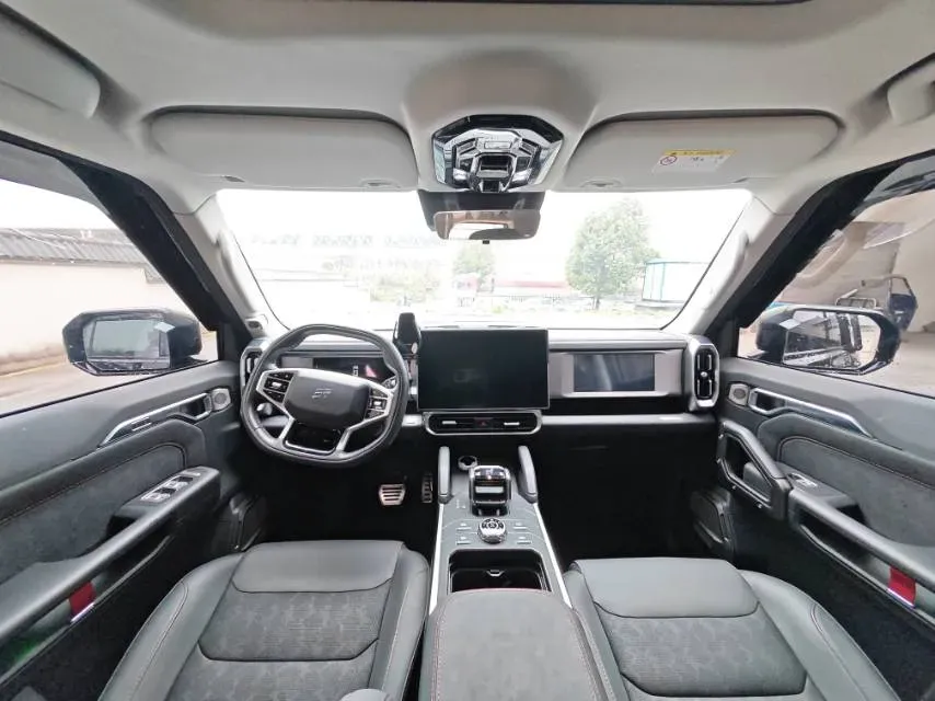 2024 Jetour Traveller 2.0T 254HP L4 7DCT,autocango,china used car exporter,china ev exporter,chinese used car exporter,chinese used ev exporter