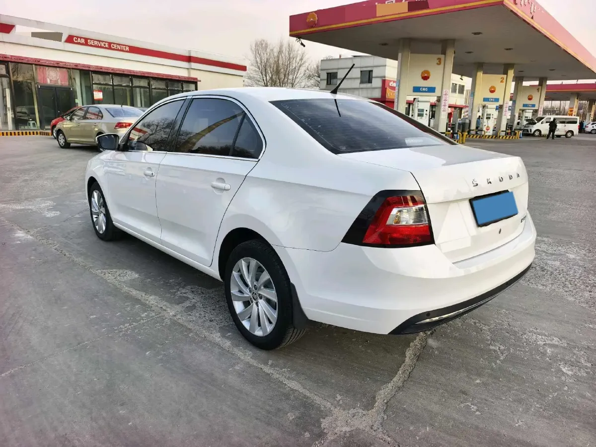 2019 Skoda Rapid Spaceback 1.5L 110HP L4 6AT,autocango,china used car exporter,china ev exporter,chinese used car exporter,chinese used ev exporter