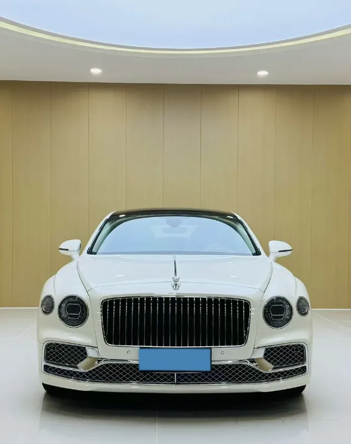 2021 Bentley Flying Spur 4.0T 550HP V8 8DCT,autocango,china used car exporter,china ev exporter,chinese used car exporter,chinese used ev exporter