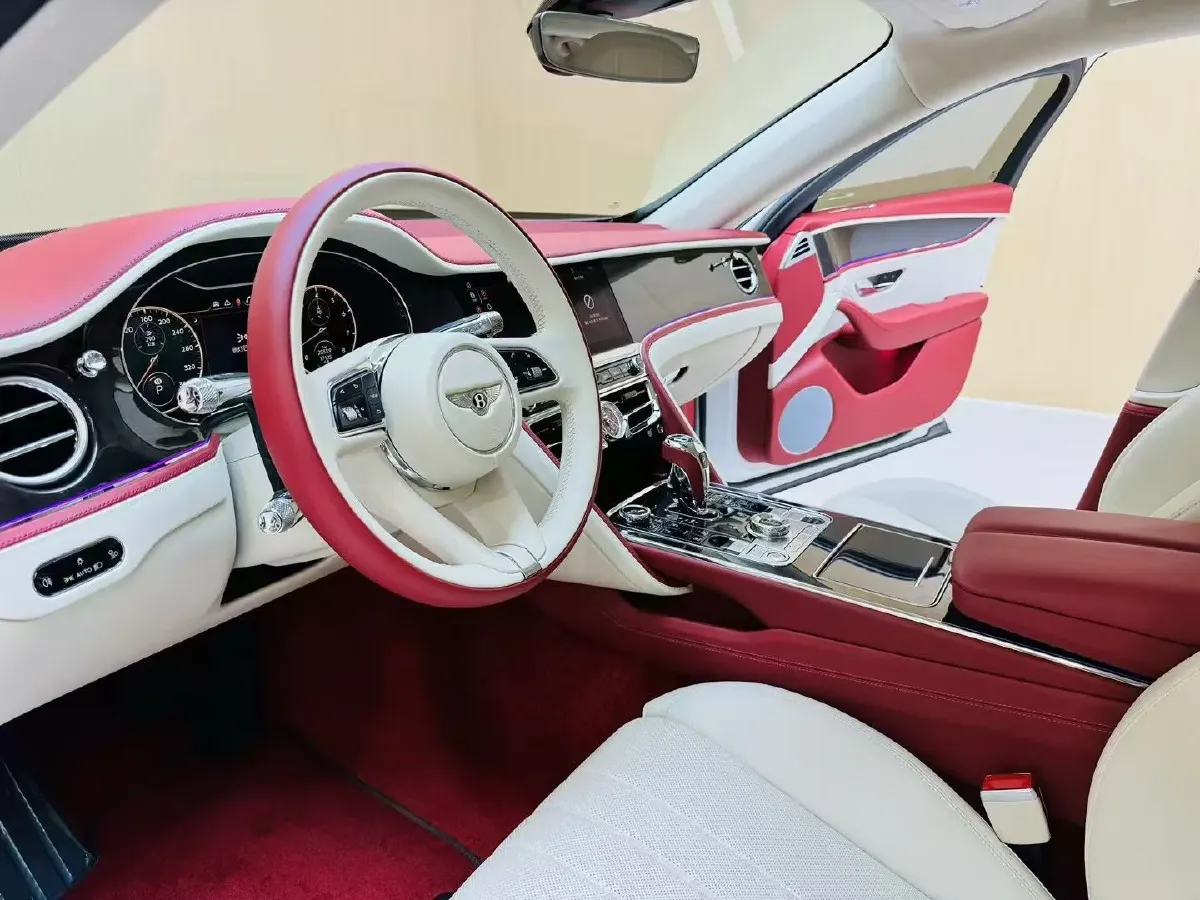 2021 Bentley Flying Spur 4.0T 550HP V8 8DCT,autocango,china used car exporter,china ev exporter,chinese used car exporter,chinese used ev exporter