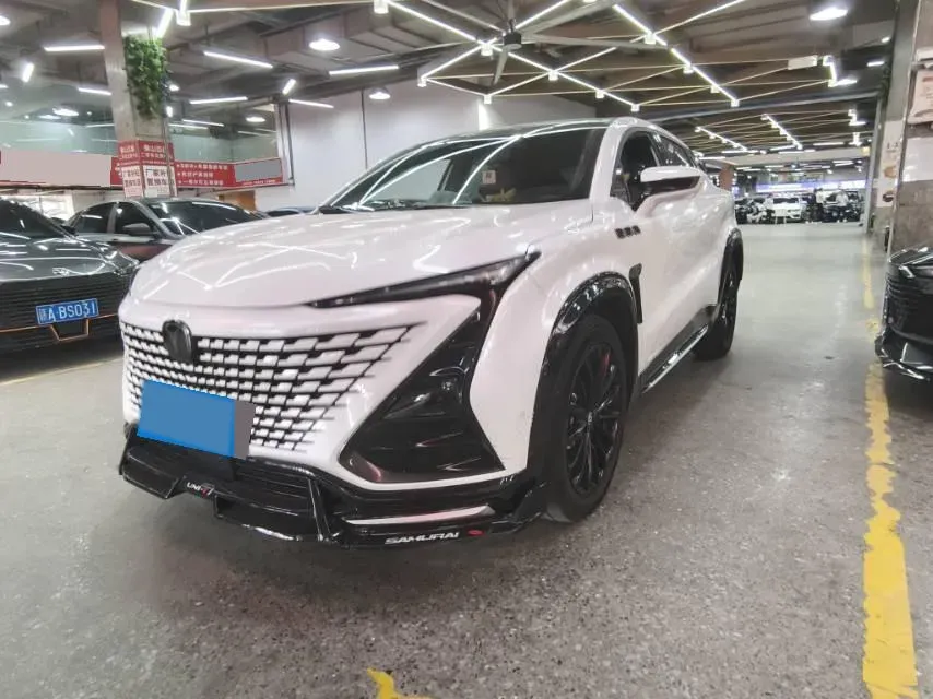 2023 ChangAn UNI-T 1.5T 188HP L4 7DCT,autocango,china used car exporter,china ev exporter,chinese used car exporter,chinese used ev exporter