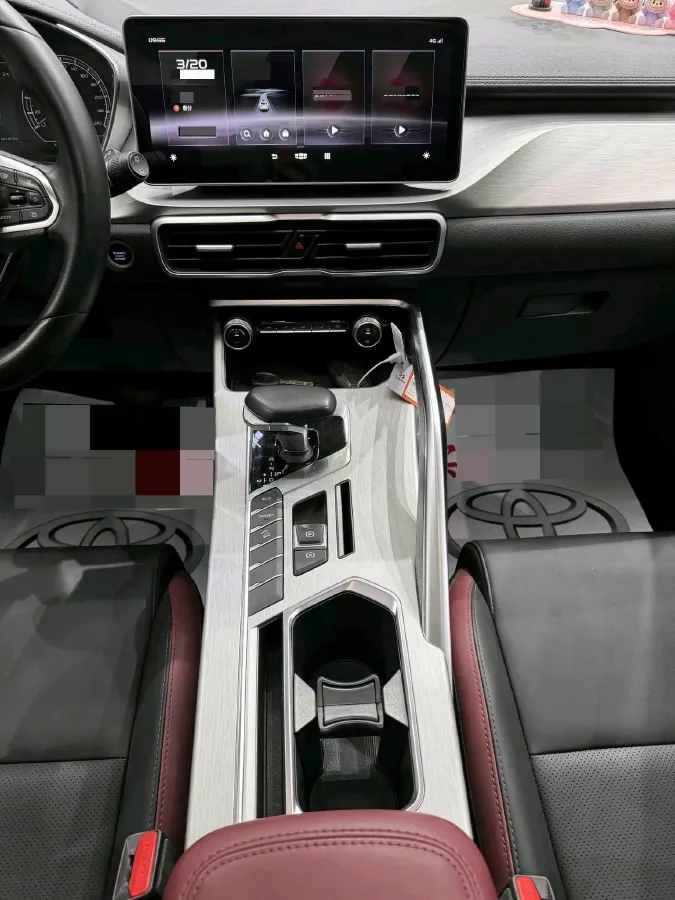 2021 Geely Coolray 1.4T 141HP L4 6DCT,autocango,china used car exporter,china ev exporter,chinese used car exporter,chinese used ev exporter