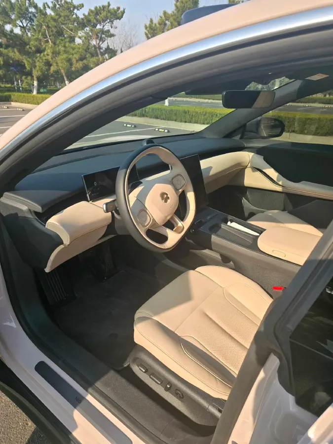 2025 NIO ET5 BEV,autocango,china used car exporter,china ev exporter,chinese used car exporter,chinese used ev exporter