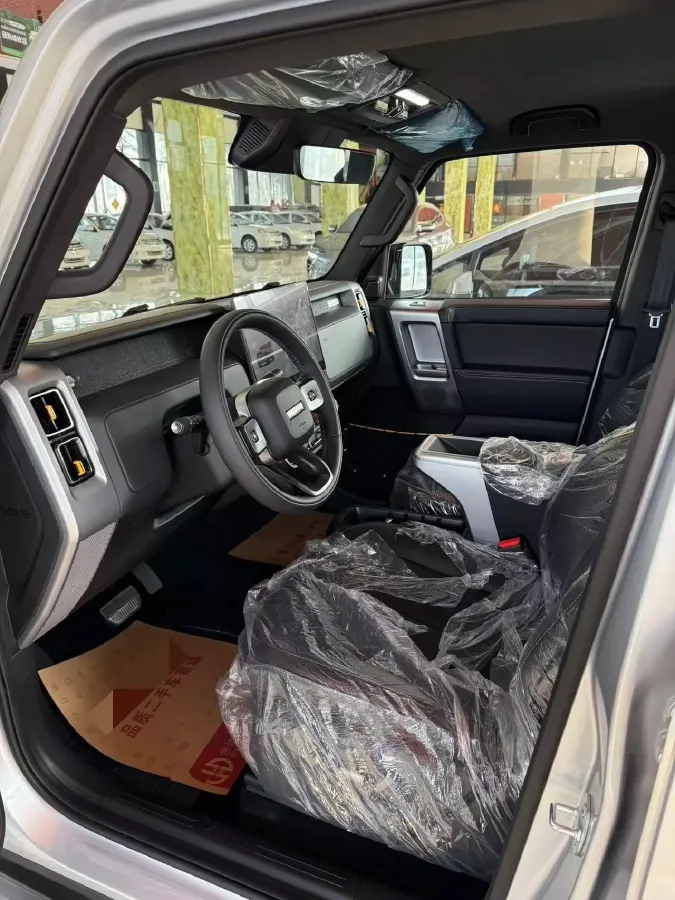 2025 Yufeng Auto Golden Warehouse BEV,autocango,china used car exporter,china ev exporter,chinese used car exporter,chinese used ev exporter