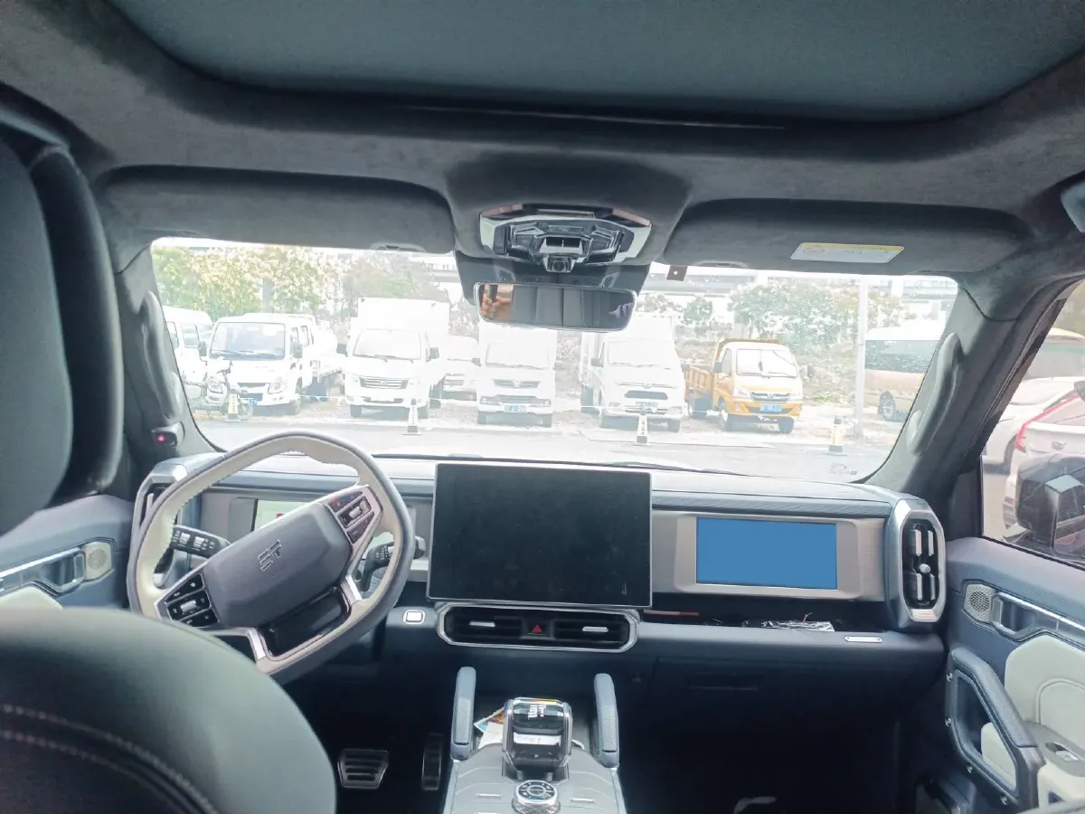 2024 Jetour ShanHai TravellerC-DM 1.5T 156HP L4 3DHT PHEV 43.24KWH,autocango,china used car exporter,china ev exporter,chinese used car exporter,chinese used ev exporter