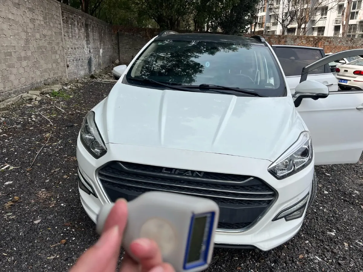 2017 LiFan XuanLang 2.0L 141HP L4 CVT,autocango,china used car exporter,china ev exporter,chinese used car exporter,chinese used ev exporter