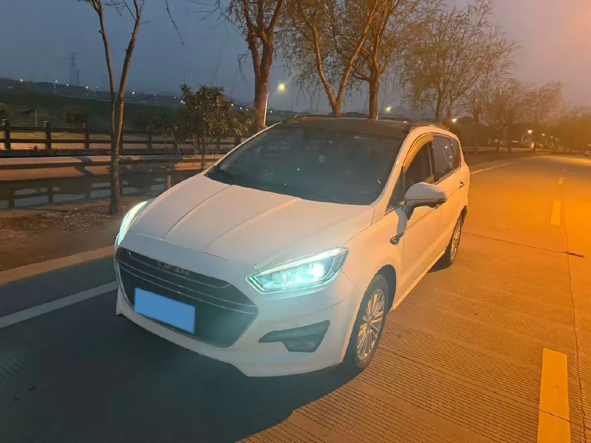 2017 LiFan XuanLang 2.0L 141HP L4 CVT,autocango,china used car exporter,china ev exporter,chinese used car exporter,chinese used ev exporter