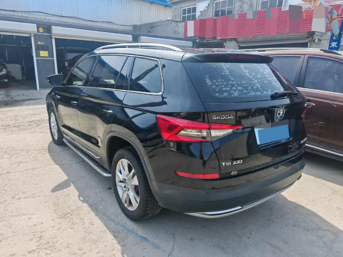 2018 Skoda Kodiak 2.0T 186HP L4 7DCT,autocango,china used car exporter,china ev exporter,chinese used car exporter,chinese used ev exporter