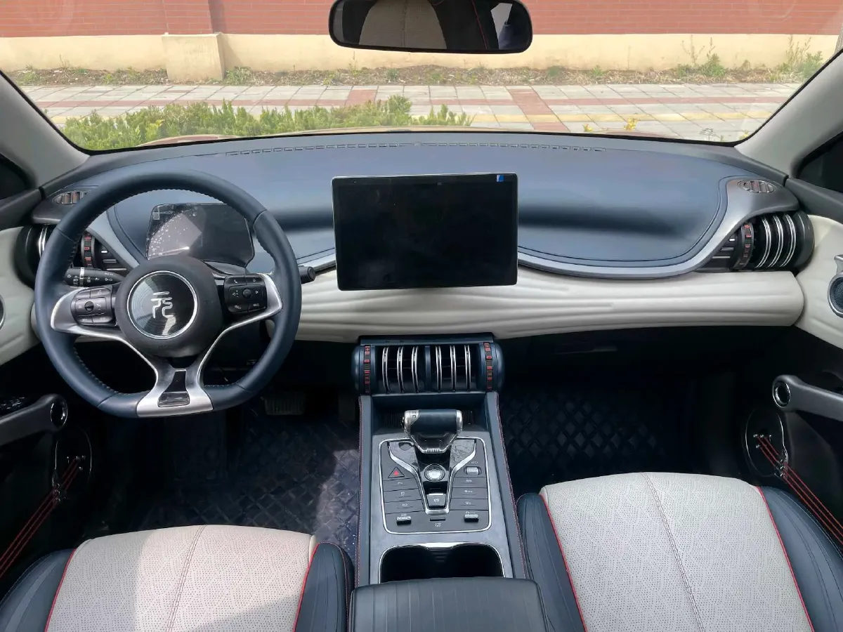 2022 Hycan Z03 BEV 64.23KWH,autocango,china used car exporter,china ev exporter,chinese used car exporter,chinese used ev exporter