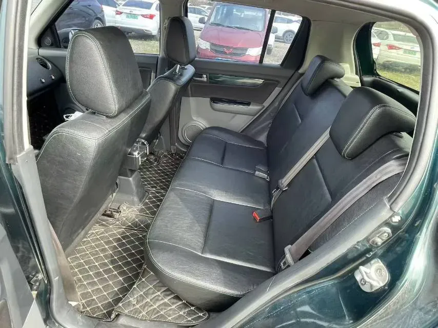 2015 LiFan 720 1.8L 133HP L4 CVT,autocango,china used car exporter,china ev exporter,chinese used car exporter,chinese used ev exporter