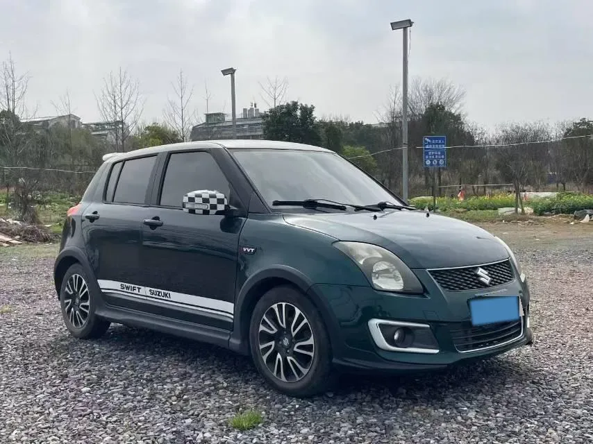 2015 LiFan 720 1.8L 133HP L4 CVT,autocango,china used car exporter,china ev exporter,chinese used car exporter,chinese used ev exporter