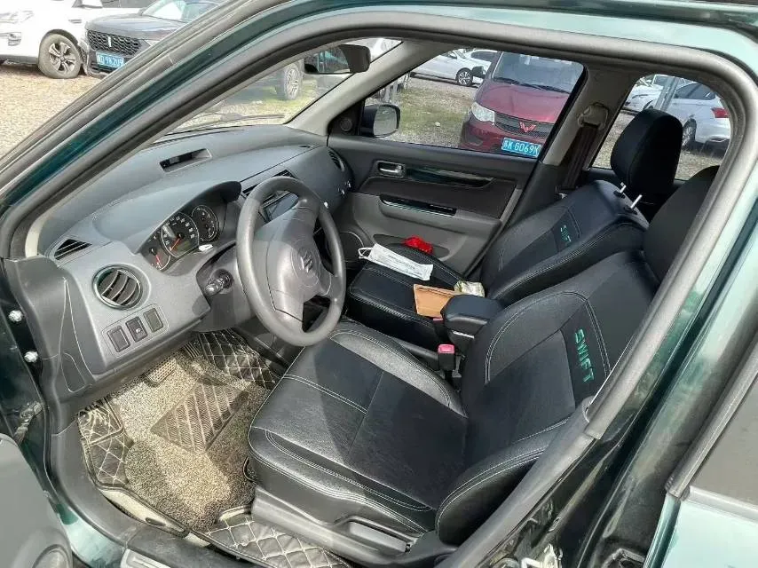 2015 LiFan 720 1.8L 133HP L4 CVT,autocango,china used car exporter,china ev exporter,chinese used car exporter,chinese used ev exporter