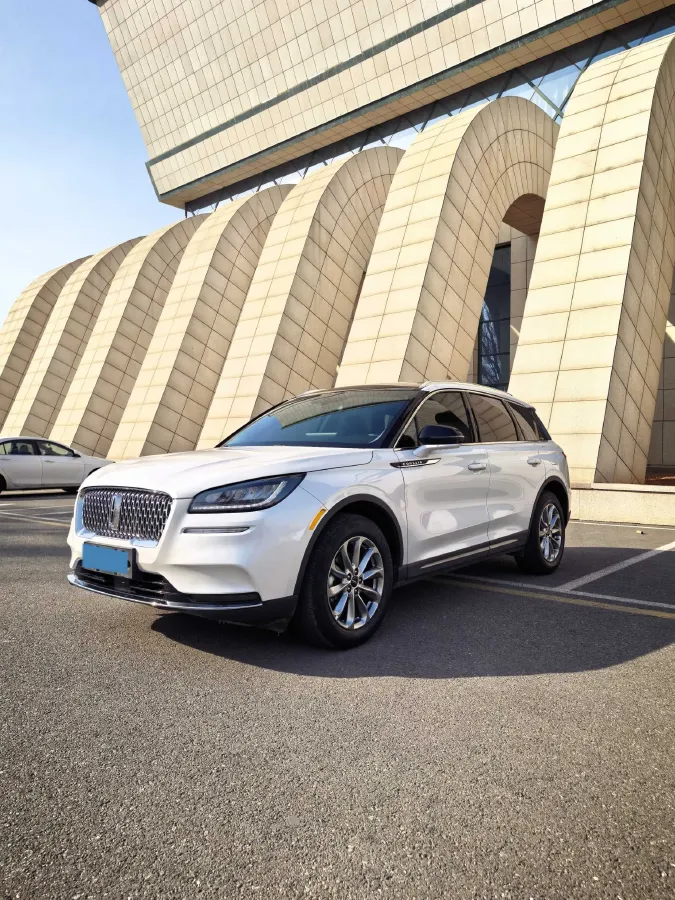 2020 Lincoln Corsair 2.0T 245HP L4 8AT,autocango,china used car exporter,china ev exporter,chinese used car exporter,chinese used ev exporter