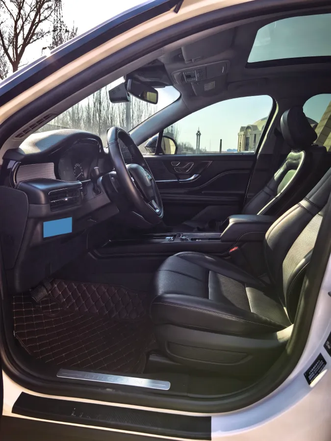 2020 Lincoln Corsair 2.0T 245HP L4 8AT,autocango,china used car exporter,china ev exporter,chinese used car exporter,chinese used ev exporter