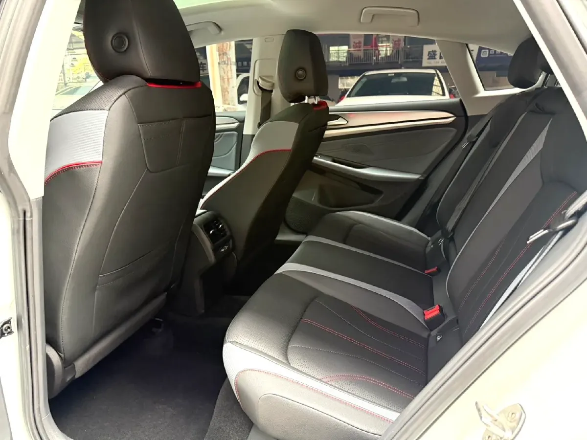 2023 Volkswagen Lamando 1.4T 150HP L4 7DCT,autocango,china used car exporter,china ev exporter,chinese used car exporter,chinese used ev exporter