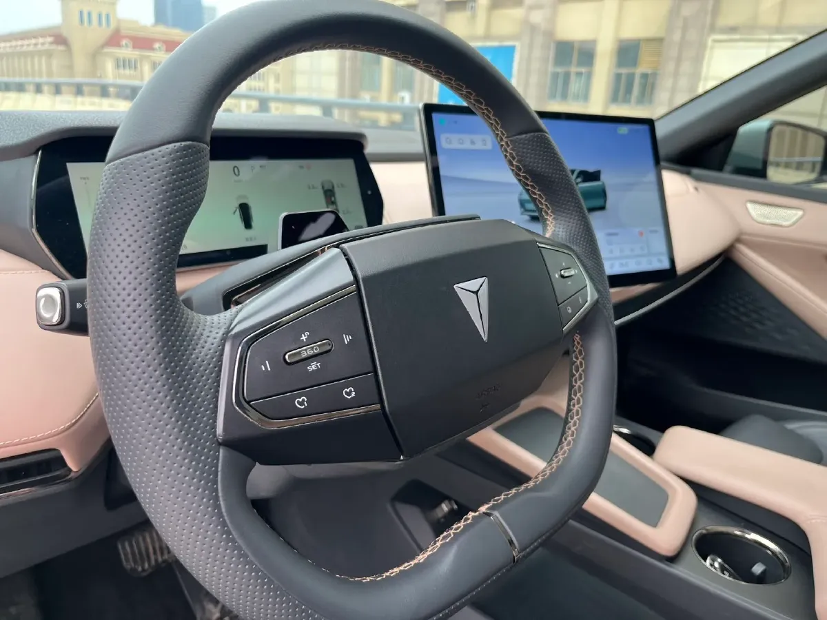 2022 DongFeng Forthing LingZhi EV BEV 68.4KWH,autocango,china used car exporter,china ev exporter,chinese used car exporter,chinese used ev exporter