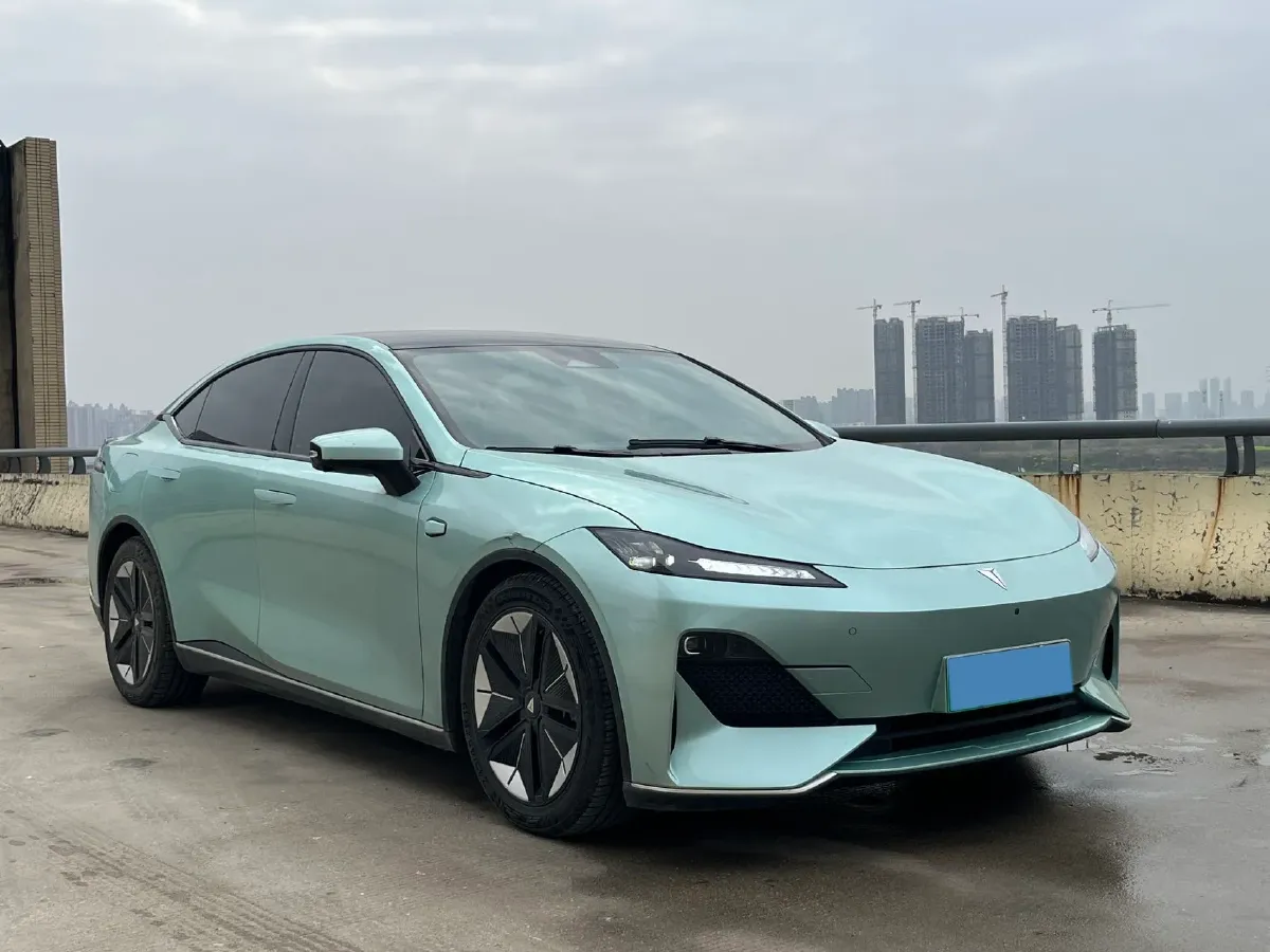 2022 DongFeng Forthing LingZhi EV BEV 68.4KWH,autocango,china used car exporter,china ev exporter,chinese used car exporter,chinese used ev exporter