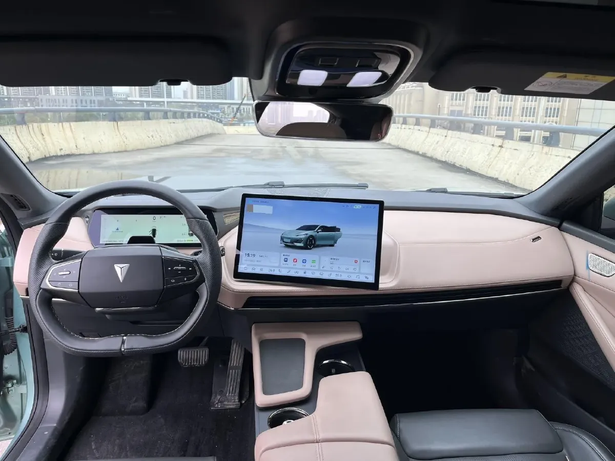 2022 DongFeng Forthing LingZhi EV BEV 68.4KWH,autocango,china used car exporter,china ev exporter,chinese used car exporter,chinese used ev exporter