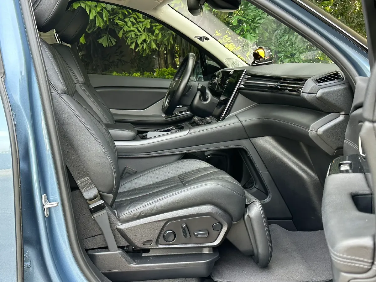 2019 NIO ES6 BEV 70KWH,autocango,china used car exporter,china ev exporter,chinese used car exporter,chinese used ev exporter