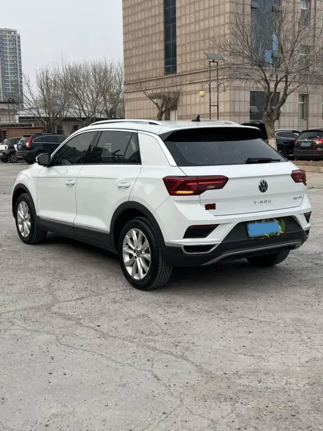 2022 Volkswagen T-Roc 1.4T 150HP L4 7DCT,autocango,china used car exporter,china ev exporter,chinese used car exporter,chinese used ev exporter