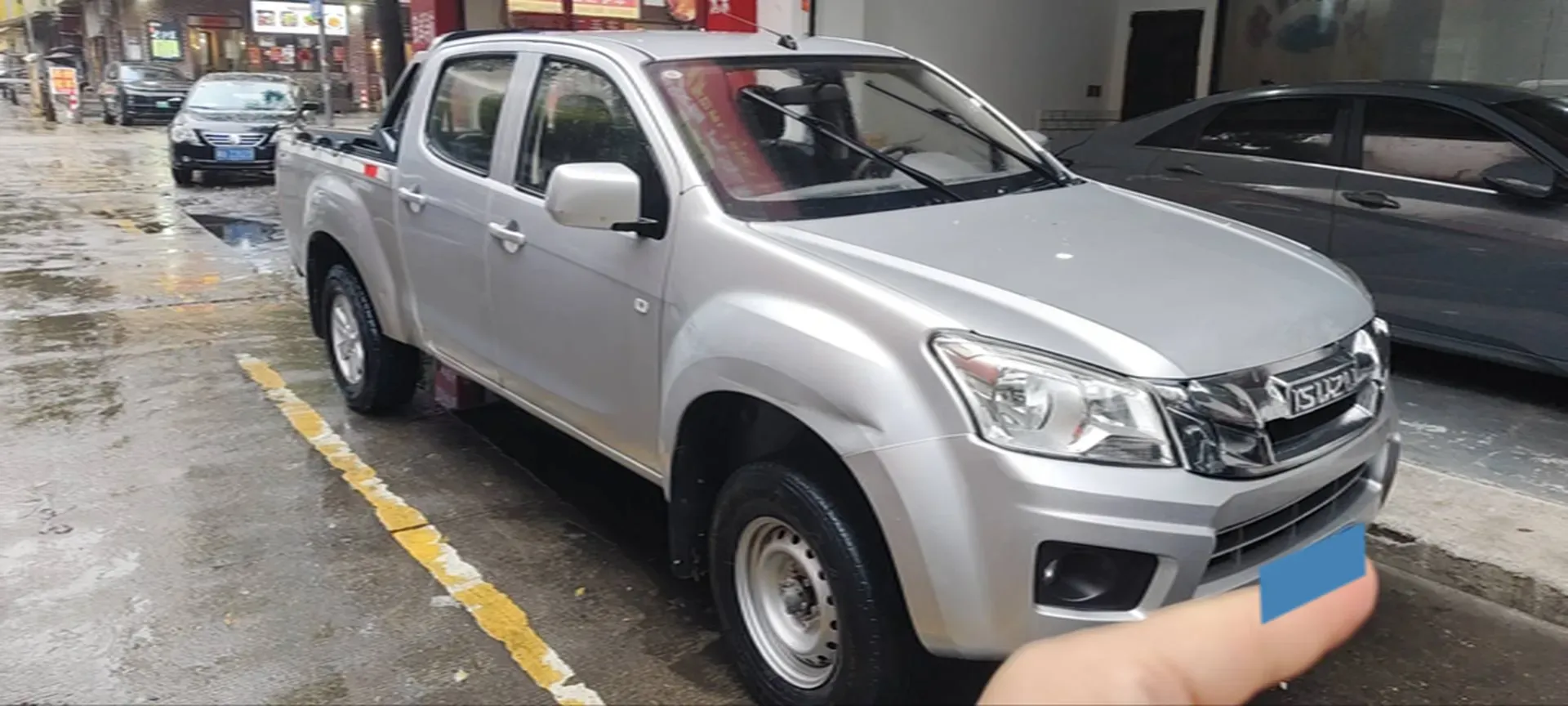 2020 JMC BaoDian 2.5T 140HP L4 5MT,autocango,china used car exporter,china ev exporter,chinese used car exporter,chinese used ev exporter