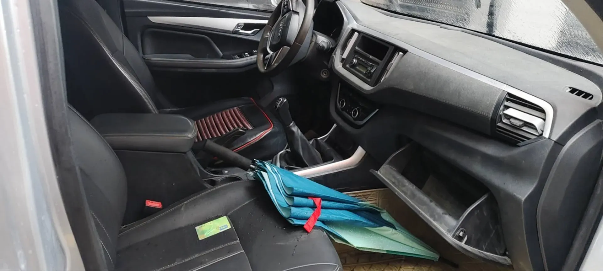 2020 JMC BaoDian 2.5T 140HP L4 5MT,autocango,china used car exporter,china ev exporter,chinese used car exporter,chinese used ev exporter