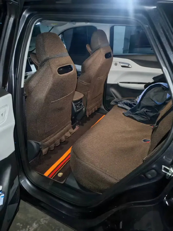 2024 ChangAn UNI-Z 1.5L 98HP L4 E-CVT PHEV 18.4KWH,autocango,china used car exporter,china ev exporter,chinese used car exporter,chinese used ev exporter