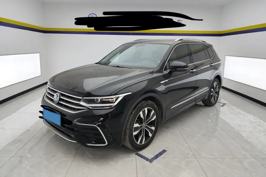 2024 Volkswagen Tiguan L 2.0T 186HP L4 7DCT,autocango,china used car exporter,china ev exporter,chinese used car exporter,chinese used ev exporter