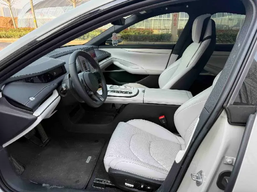 2024 MI SU7 BEV 94.3KWH,autocango,china used car exporter,china ev exporter,chinese used car exporter,chinese used ev exporter