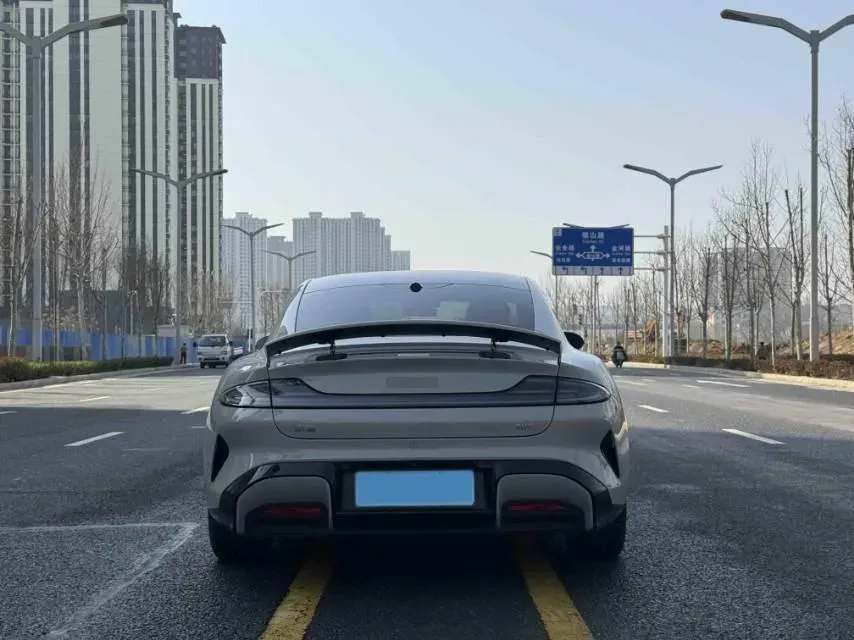 2024 MI SU7 BEV 94.3KWH,autocango,china used car exporter,china ev exporter,chinese used car exporter,chinese used ev exporter